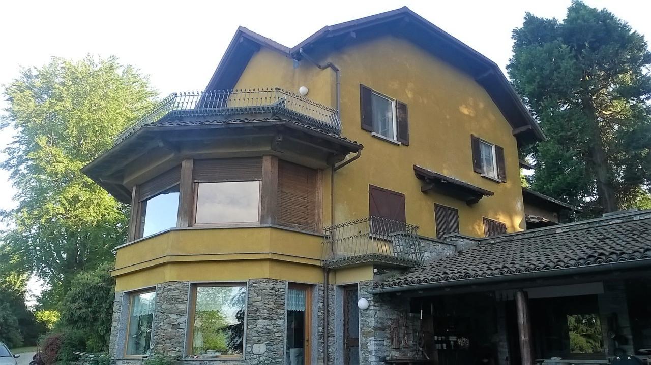 Bed and Breakfast Il Gelsomino Gignese Exterior foto